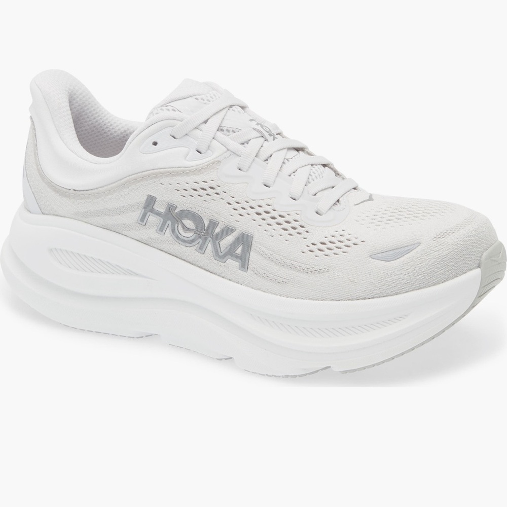 Hoka “Bondi 9 running shoe” stardust/silver, size 8